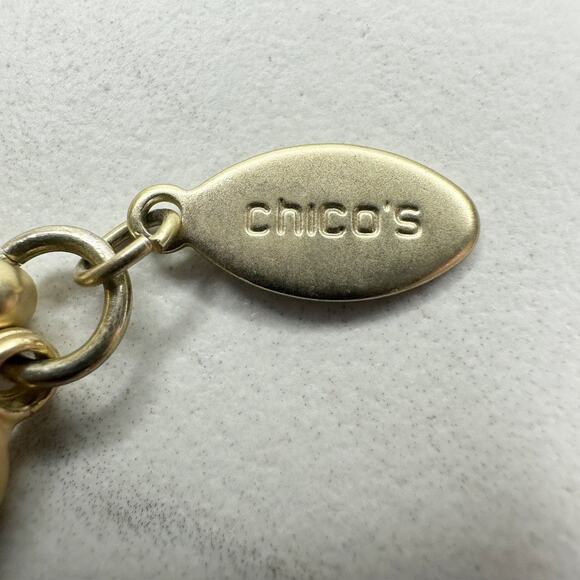 Chico's Beaded Hammered Metal Pendant Gold Tone Necklace ✨ - Picture 4 of 10